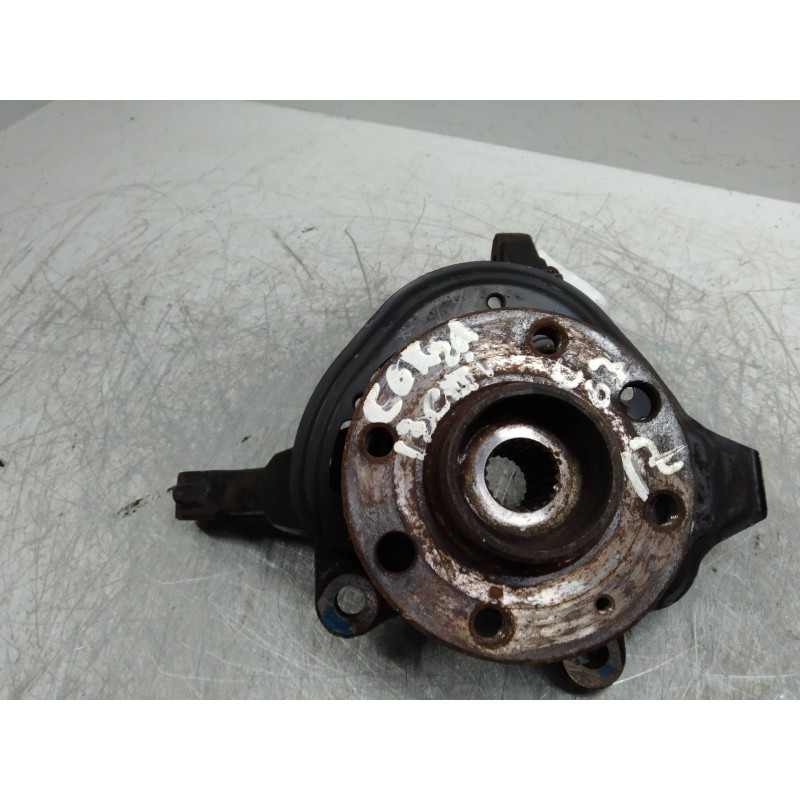 Recambio de mangueta delantera izquierda para opel corsa c 1.3 16v cdti cat (z 13 dt / ln9) referencia OEM IAM   