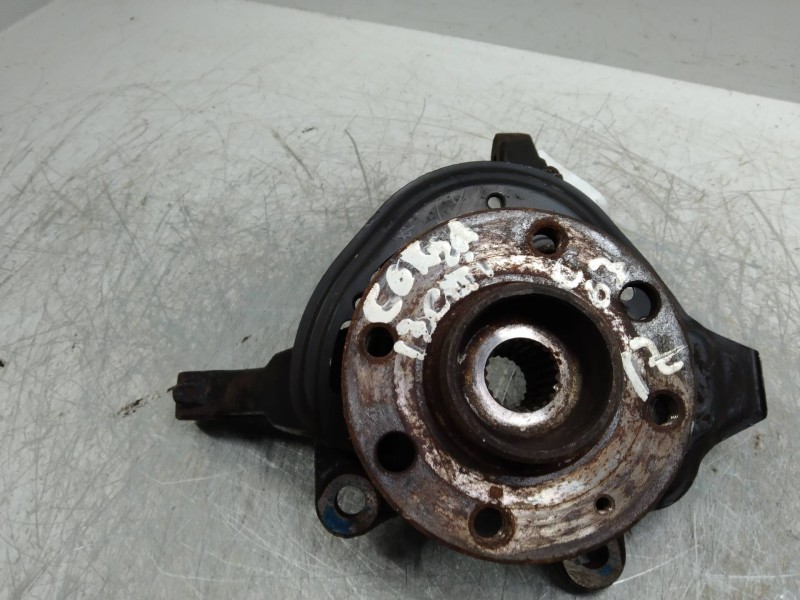 Recambio de mangueta delantera izquierda para opel corsa c 1.3 16v cdti cat (z 13 dt / ln9) referencia OEM IAM   