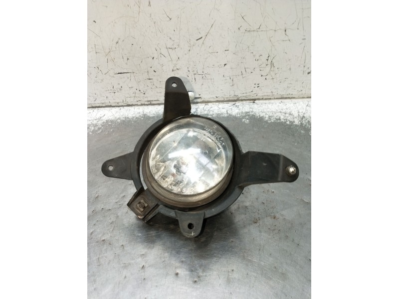 Recambio de faro antiniebla derecho para kia carnival ii (gq) 2.9 crdi referencia OEM IAM   2001