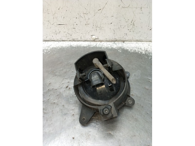 Recambio de faro antiniebla izquierdo para kia carnival ii (gq) 2.9 crdi referencia OEM IAM   2001