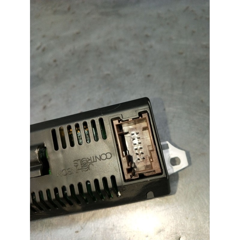 Recambio de pantalla multifuncion para peugeot 307 (3a/c) 1.6 16v referencia OEM IAM 9649862680  2005