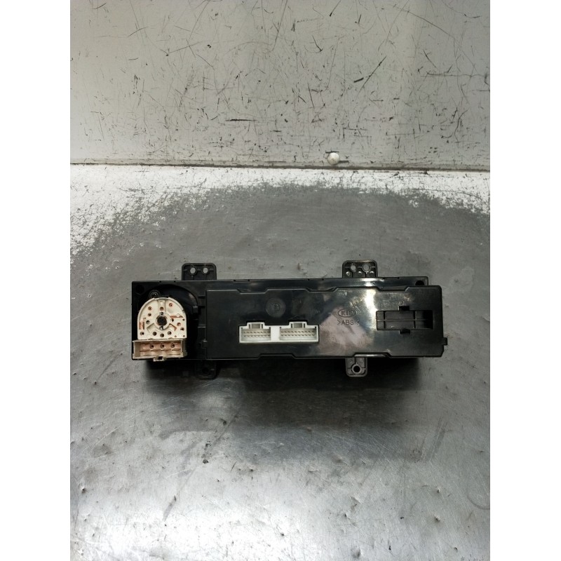 Recambio de mando calefaccion / aire acondicionado para kia carnival ii (gq) 2.9 crdi referencia OEM IAM 0K53B61190D 9432400047M