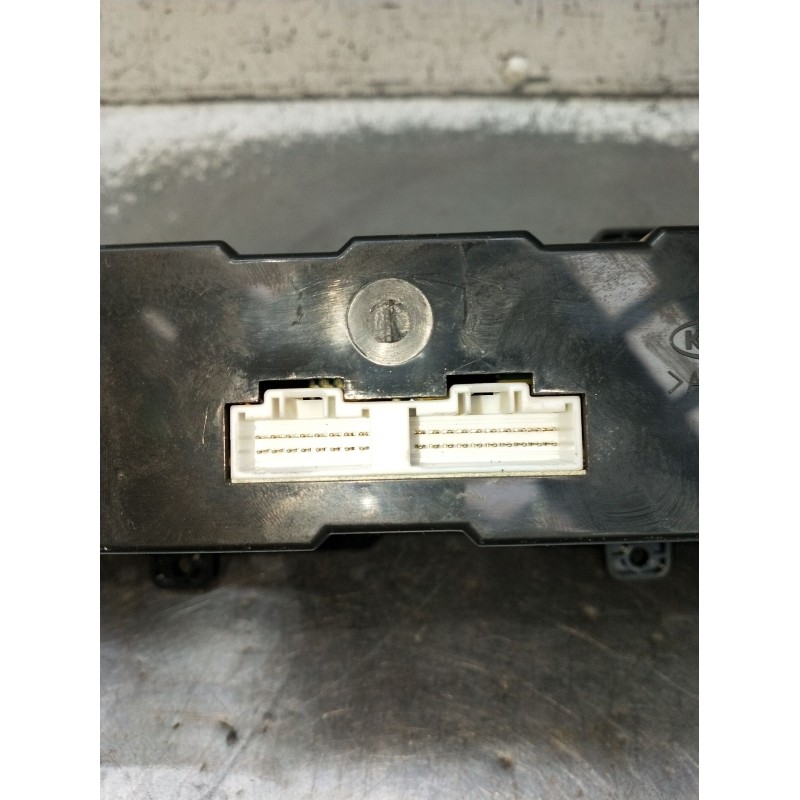 Recambio de mando calefaccion / aire acondicionado para kia carnival ii (gq) 2.9 crdi referencia OEM IAM 0K53B61190D 9432400047M