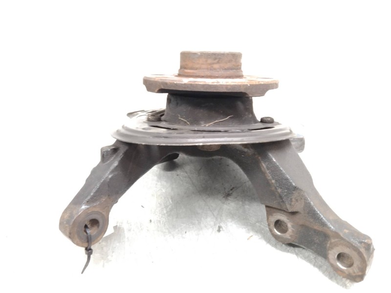 Recambio de mangueta delantera izquierda para opel corsa c 1.3 16v cdti cat (z 13 dt / ln9) referencia OEM IAM   