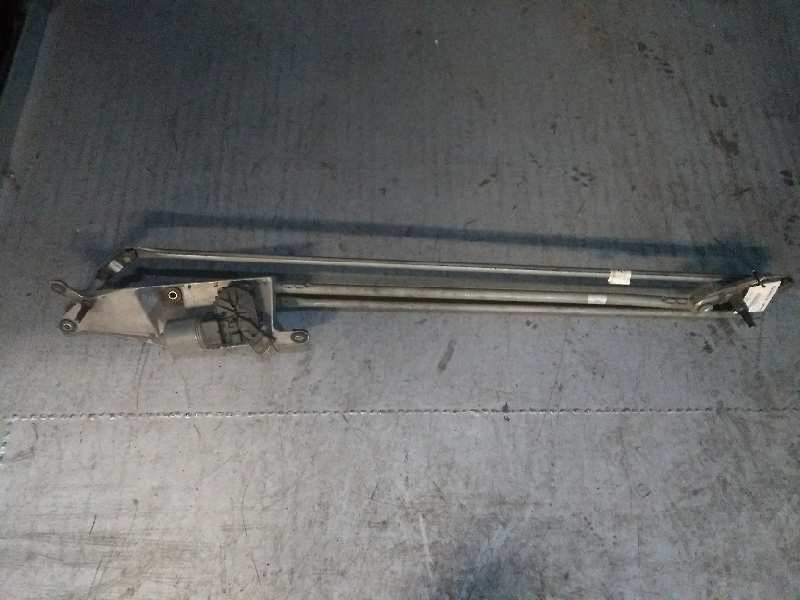 Recambio de motor limpia delantero para renault modus 1.4 16v referencia OEM IAM 039024777  