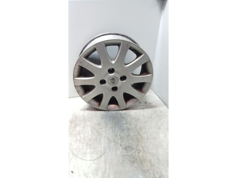 Recambio de juego llantas para nissan almera (n16/e) acenta referencia OEM IAM 166JJ  