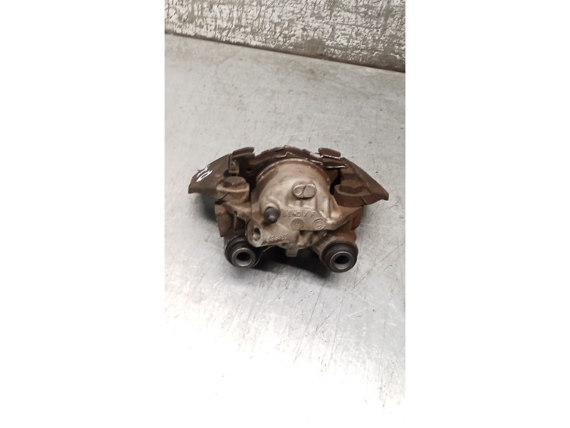 Recambio de pinza freno delantera izquierda para citroën saxo (s0, s1) 1.4 vts referencia OEM IAM 329435 BENDIX 99