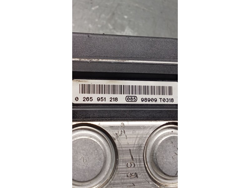 Recambio de abs para peugeot 308 i (4a_, 4c_) 1.6 hdi referencia OEM IAM 9666229180 0265951218 0265230714 9666229480