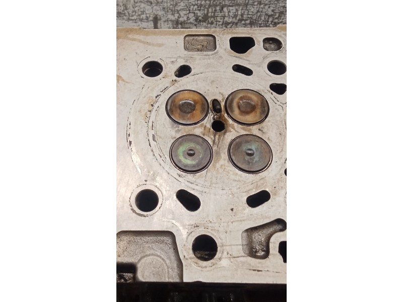 Recambio de culata para citroën c4 grand picasso i (ua_) 1.6 hdi referencia OEM IAM 9655911480 9HZ 06
