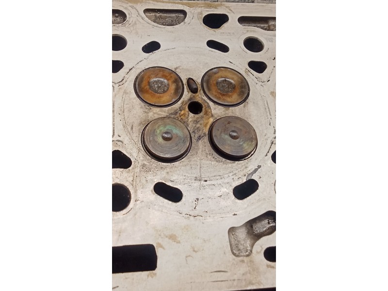 Recambio de culata para citroën c4 grand picasso i (ua_) 1.6 hdi referencia OEM IAM 9655911480 9HZ 06