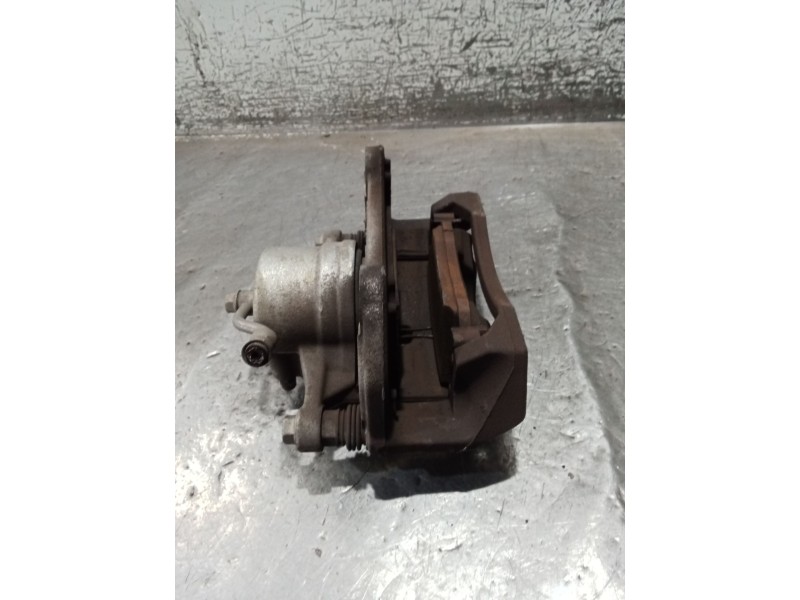 Recambio de pinza freno delantera izquierda para hyundai tucson (tl, tle) 1.6 crdi referencia OEM IAM   18