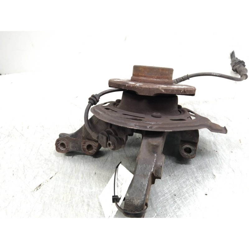 Recambio de mangueta delantera derecha para opel corsa c blue line referencia OEM IAM   