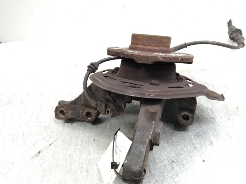 Recambio de mangueta delantera derecha para opel corsa c blue line referencia OEM IAM   