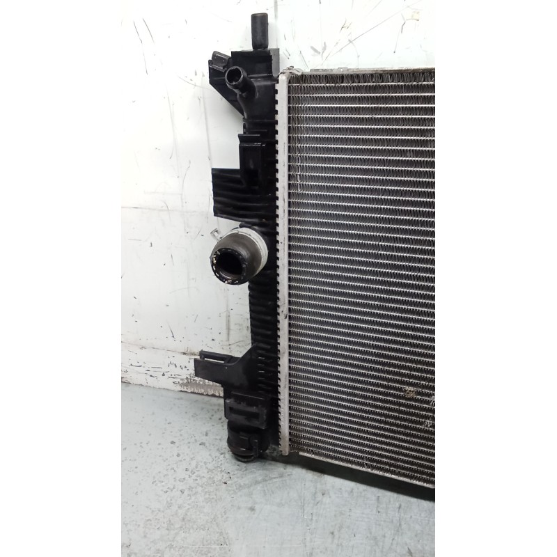 Recambio de radiador agua para ford focus iii turnier 1.6 tdci referencia OEM IAM BV618005B BV618005BB BV618C342BC 11