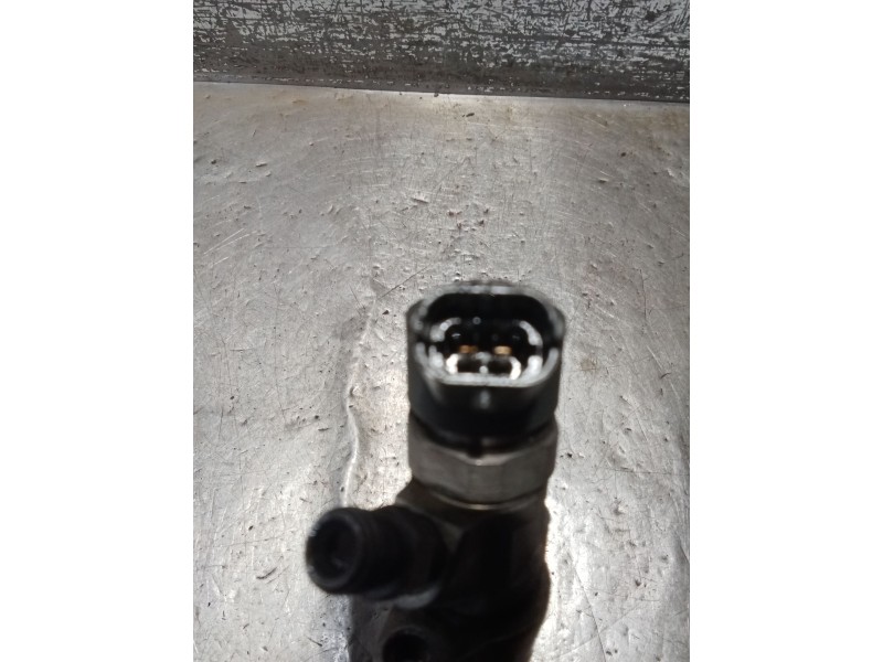 Recambio de inyector para ford focus c-max (dm2) 1.6 tdci referencia OEM IAM 0986435096 BOSCH 