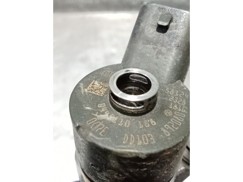 Recambio de inyector para ford focus c-max (dm2) 1.6 tdci referencia OEM IAM 0445110188 892080 