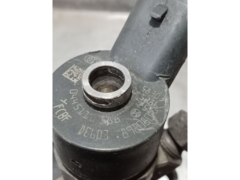 Recambio de inyector para ford focus c-max (dm2) 1.6 tdci referencia OEM IAM 0445110188 892080 