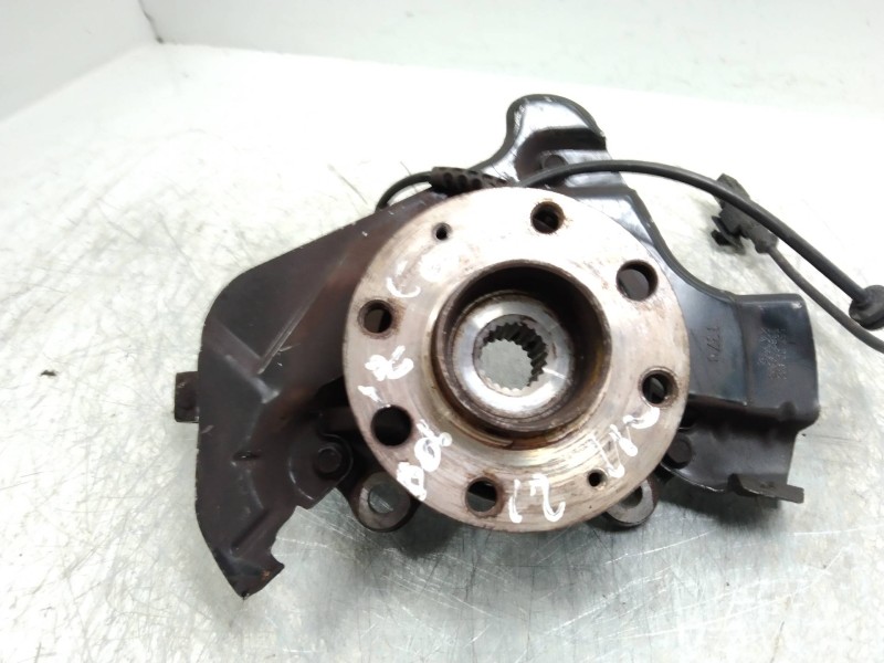 Recambio de mangueta delantera izquierda para opel corsa d 1.2 cat (a 12 xer / ldc) referencia OEM IAM   