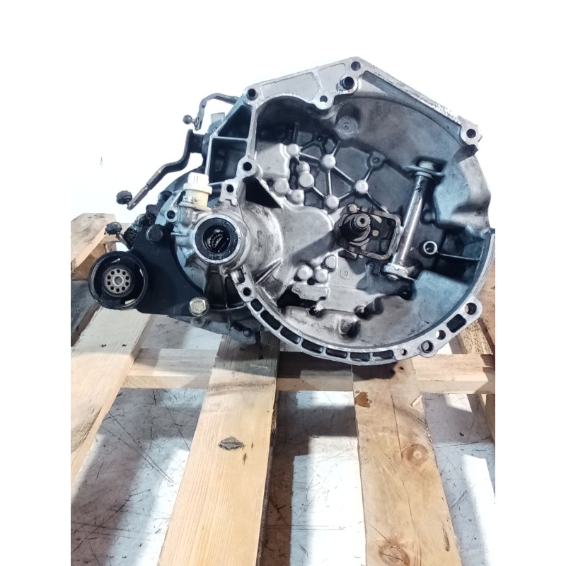 Recambio de caja cambios para citroën saxo (s0, s1) 1.4 vts referencia OEM IAM 20CF11 5V 0004387
