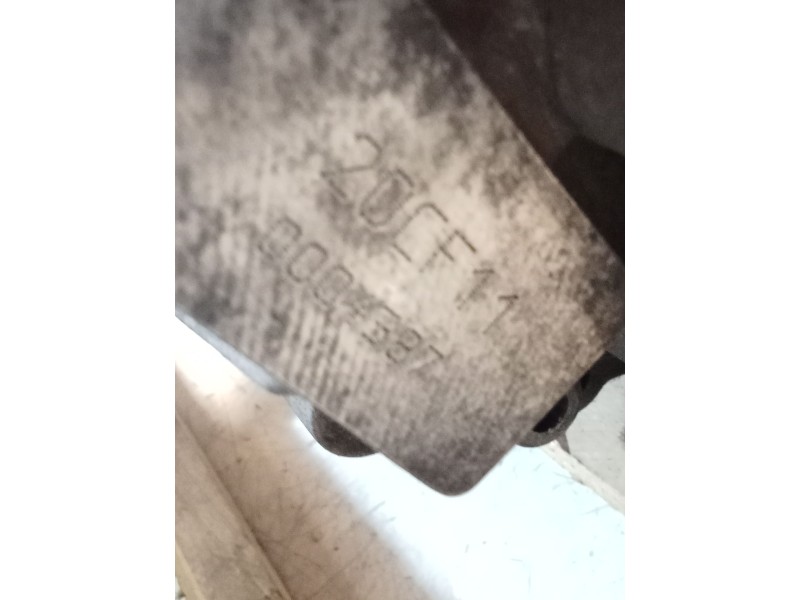 Recambio de caja cambios para citroën saxo (s0, s1) 1.4 vts referencia OEM IAM 20CF11 5V 0004387