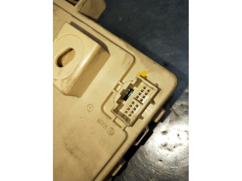 Recambio de caja reles / fusibles para hyundai i30 (pde, pd, pden) 1.0 t-gdi referencia OEM IAM G40301902110715 91950G4030 2016