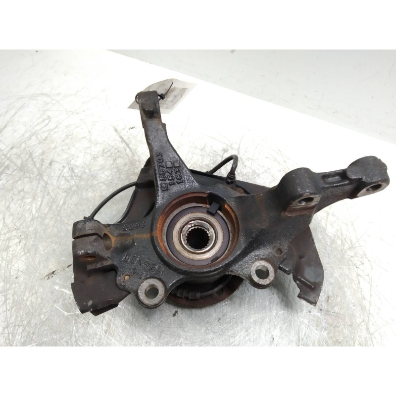 Recambio de mangueta delantera izquierda para opel corsa d 1.2 cat (a 12 xer / ldc) referencia OEM IAM   