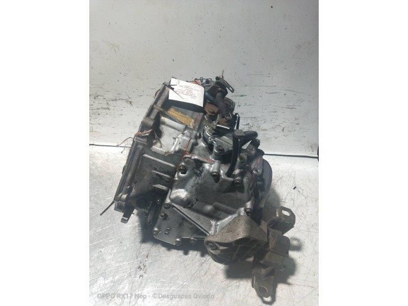 Recambio de caja cambios para opel corsa b 1.4 cat (2h6) referencia OEM IAM 93K74644 90446782A 6040LEAF13