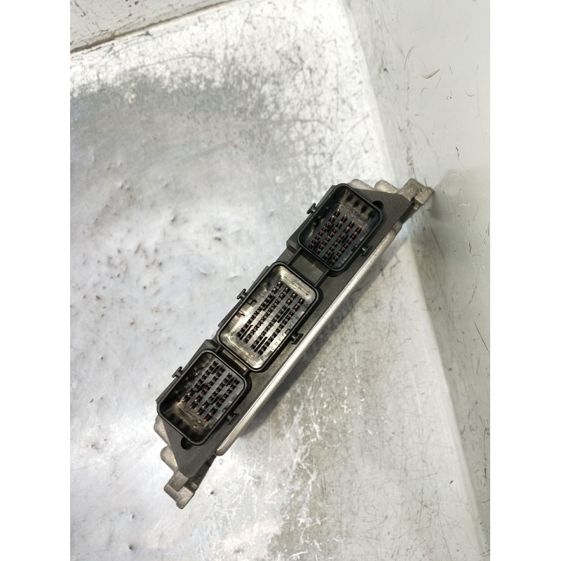 Recambio de centralita motor uce para peugeot 308 i (4a_, 4c_) 1.6 hdi referencia OEM IAM 0281013872 9664843780 1039S20163 EDC13
