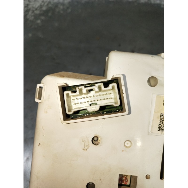 Recambio de cuadro instrumentos para mitsubishi l200 / triton (ka_t, kb_t) 2.5 di-d 4wd (kb4t) referencia OEM IAM 8100A523 A5007