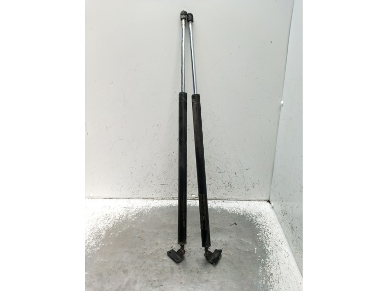 Recambio de amortiguadores maletero / porton para hyundai h-1 furgoneta (a1) 2.5 crdi referencia OEM IAM 817804A040  2003