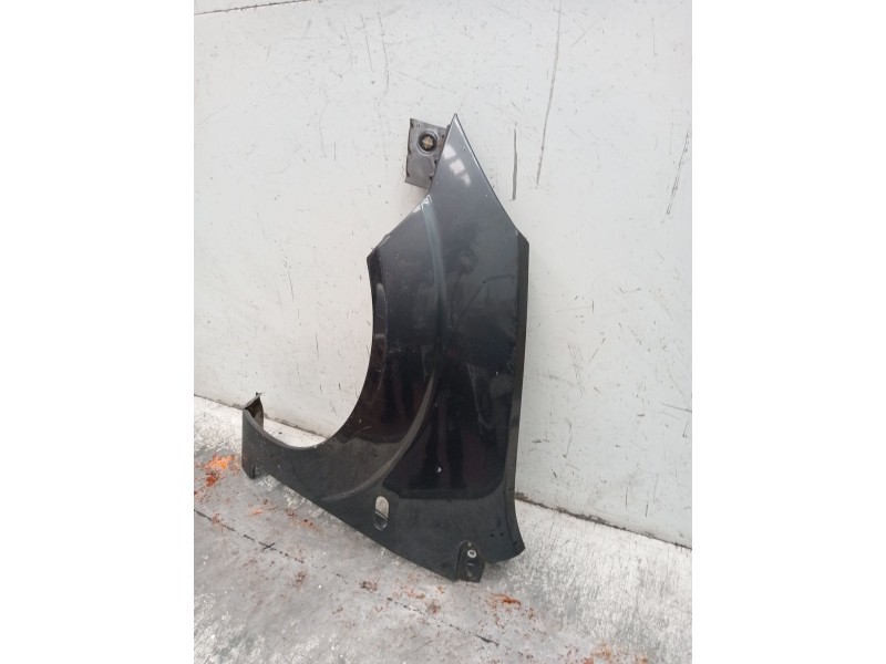 Recambio de aleta delantera izquierda para ford fiesta v (jh_, jd_) 1.6 tdci referencia OEM IAM   