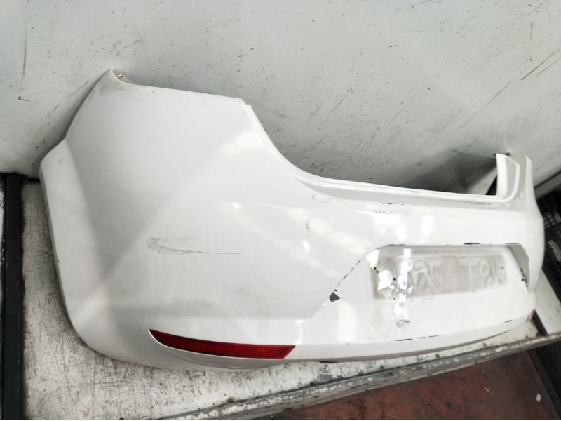 Recambio de paragolpes trasero para seat leon (1p1) 1.9 tdi referencia OEM IAM   