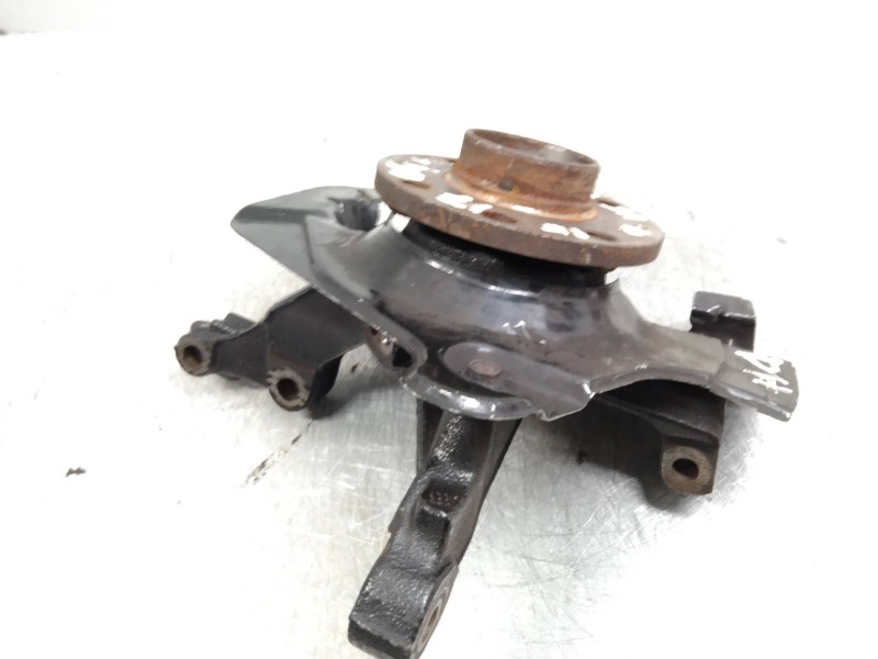 Recambio de mangueta delantera derecha para opel corsa d color edition referencia OEM IAM   