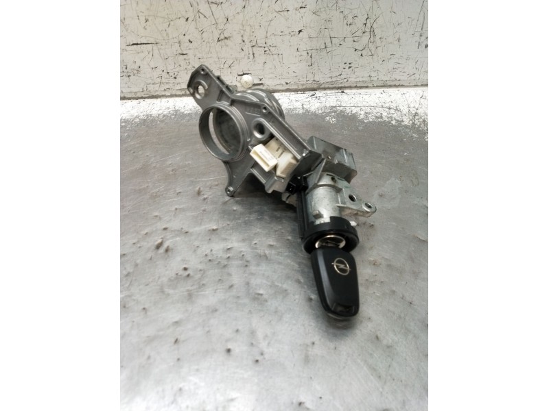Recambio de conmutador de arranque para opel zafira / zafira family b (a05) 1.9 cdti (m75) referencia OEM IAM   2005