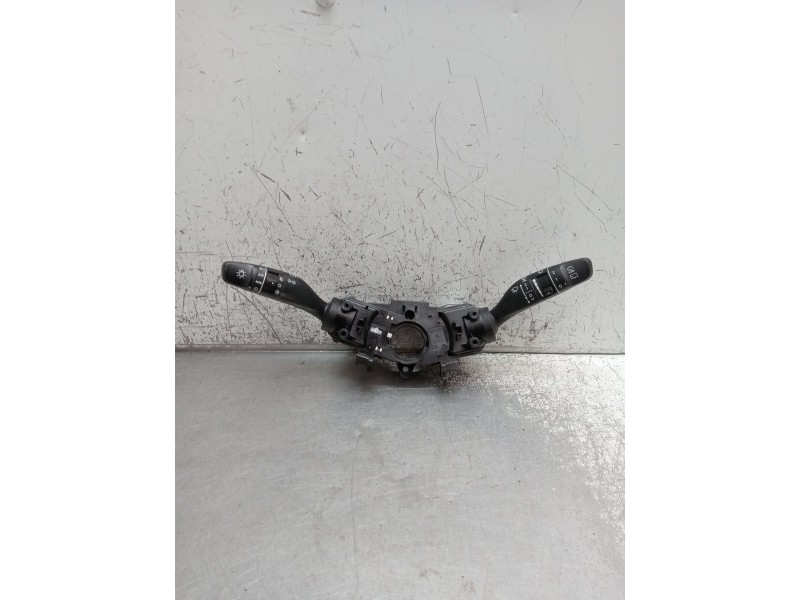 Recambio de mando luces para hyundai tucson (tl, tle) 1.6 crdi referencia OEM IAM 93403D3952  2018