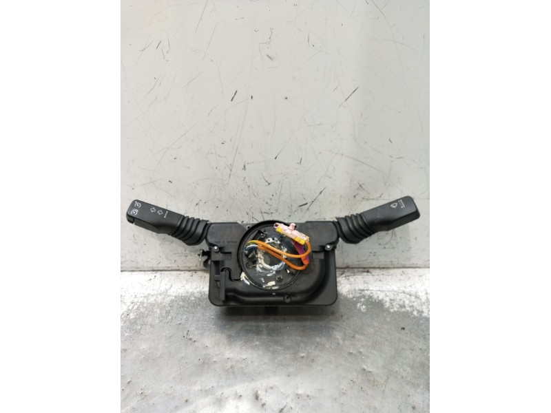 Recambio de mando luces para opel zafira / zafira family b (a05) 1.9 cdti (m75) referencia OEM IAM 13177916 498990969 2005