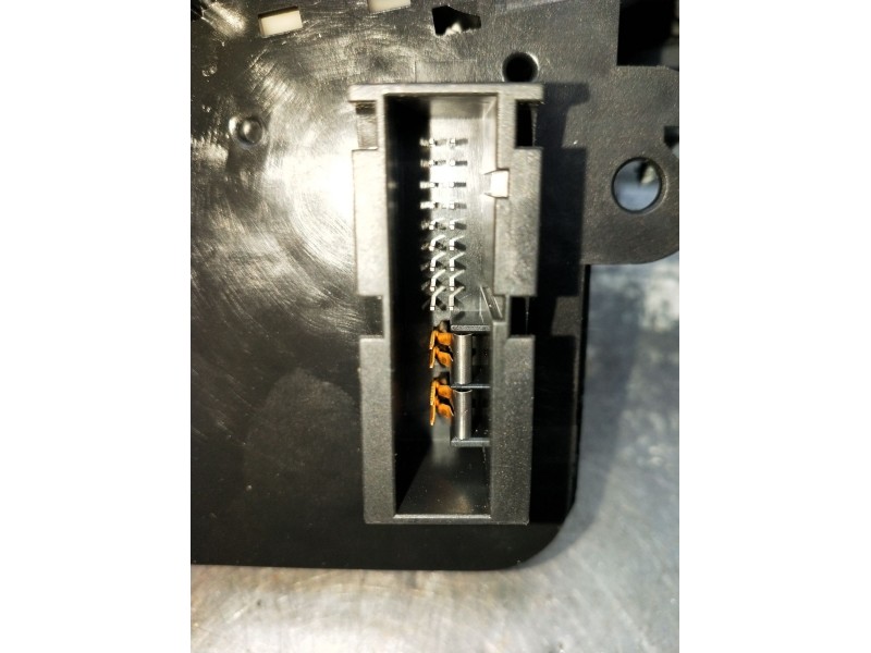 Recambio de mando luces para opel zafira / zafira family b (a05) 1.9 cdti (m75) referencia OEM IAM 13177916 498990969 2005