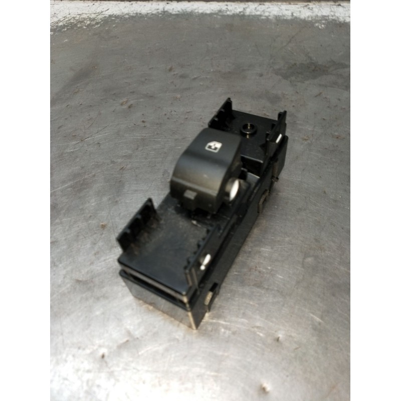 Recambio de mando elevalunas delantero derecho para hyundai i30 (pde, pd, pden) 1.0 t-gdi referencia OEM IAM 93581G3010 5P 2016