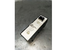 Recambio de mando elevalunas delantero derecho para hyundai i30 (pde, pd, pden) 1.0 t-gdi referencia OEM IAM 93581G3010 5P 2016 2