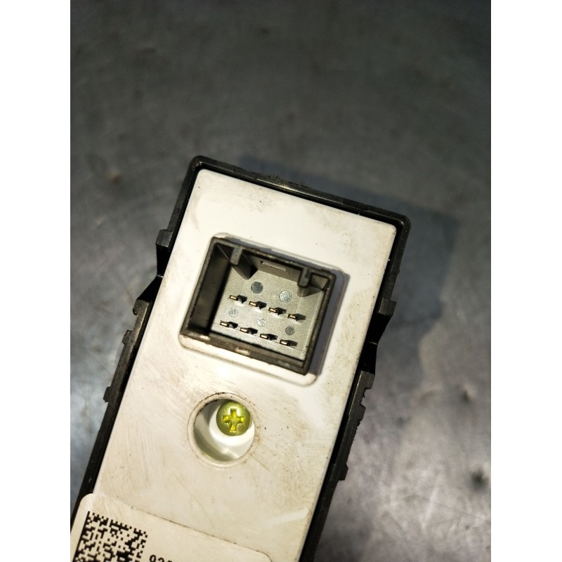 Recambio de mando elevalunas delantero derecho para hyundai i30 (pde, pd, pden) 1.0 t-gdi referencia OEM IAM 93581G3010 5P 2016