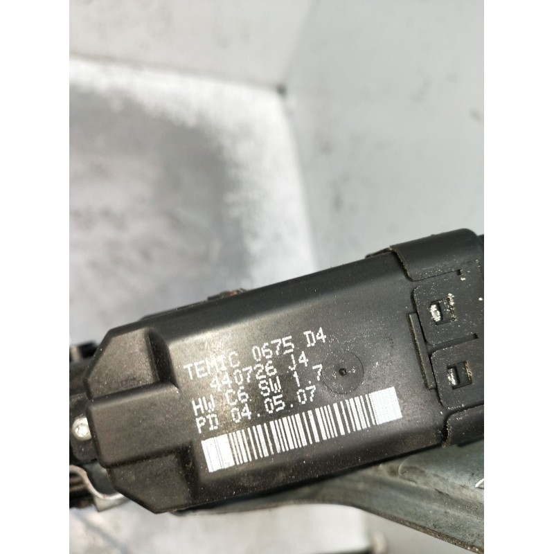 Recambio de elevalunas delantero derecho para renault scénic ii (jm0/1_) 1.5 dci (jm1e, jm16) referencia OEM IAM 440726J4 5P 
