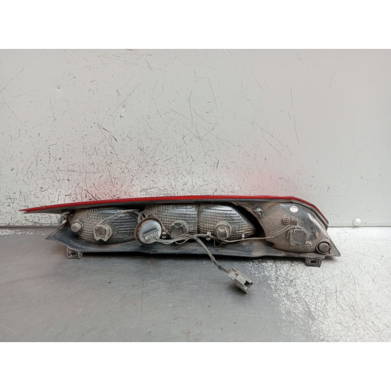 Recambio de piloto trasero izquierdo para ford transit connect v408 furgoneta/monovolumen 1.5 tdci referencia OEM IAM DT1113405A