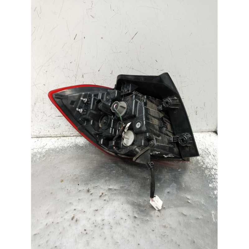 Recambio de piloto trasero derecho para hyundai i30 (pde, pd, pden) 1.0 t-gdi referencia OEM IAM 92402G4000  2016