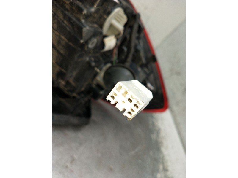 Recambio de piloto trasero derecho para hyundai i30 (pde, pd, pden) 1.0 t-gdi referencia OEM IAM 92402G4000  2016
