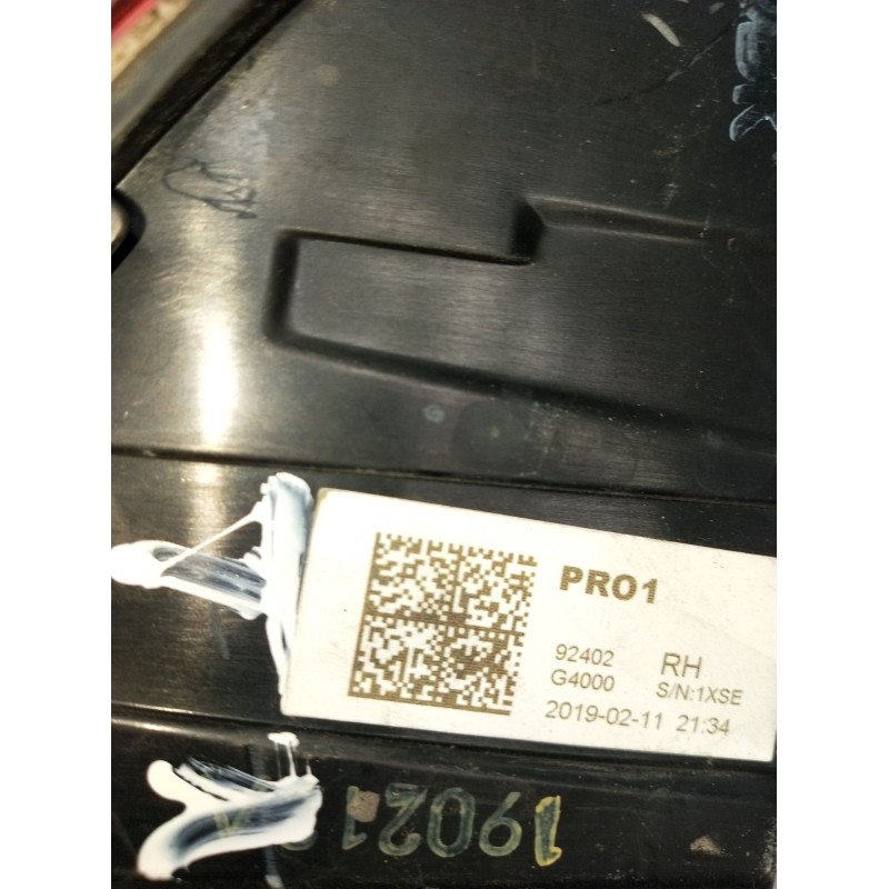 Recambio de piloto trasero derecho para hyundai i30 (pde, pd, pden) 1.0 t-gdi referencia OEM IAM 92402G4000  2016
