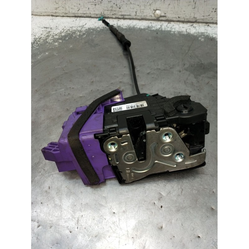 Recambio de motor cierre centralizado trasero izquierdo para hyundai i30 (pde, pd, pden) 1.0 t-gdi referencia OEM IAM 81410G3010