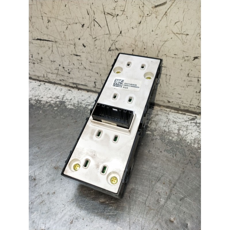 Recambio de mando elevalunas delantero izquierdo para hyundai i30 (pde, pd, pden) 1.0 t-gdi referencia OEM IAM 93571G3030 5P 201