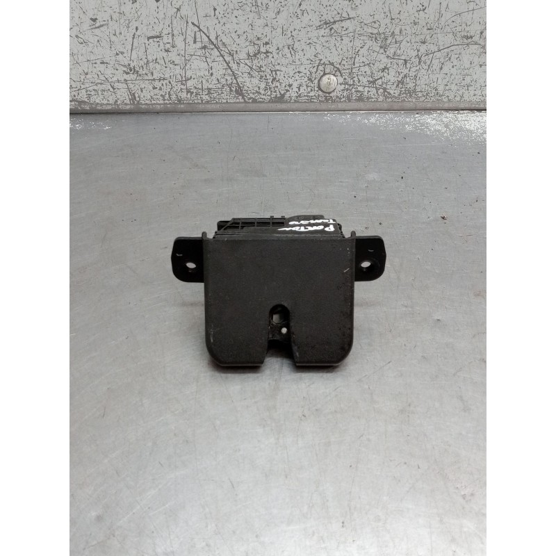 Recambio de motor cierre centralizado porton para hyundai tucson (tl, tle) 1.6 crdi referencia OEM IAM   