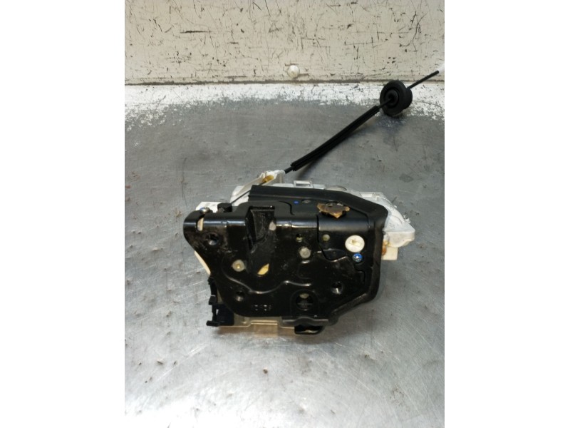 Recambio de motor cierre centralizado trasero derecho para audi a4 b8 (8k2) 2.0 tdi referencia OEM IAM 8K0839016 5P 2008