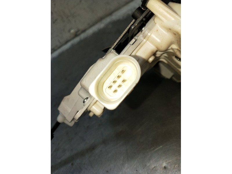 Recambio de motor cierre centralizado trasero derecho para audi a4 b8 (8k2) 2.0 tdi referencia OEM IAM 8K0839016 5P 2008
